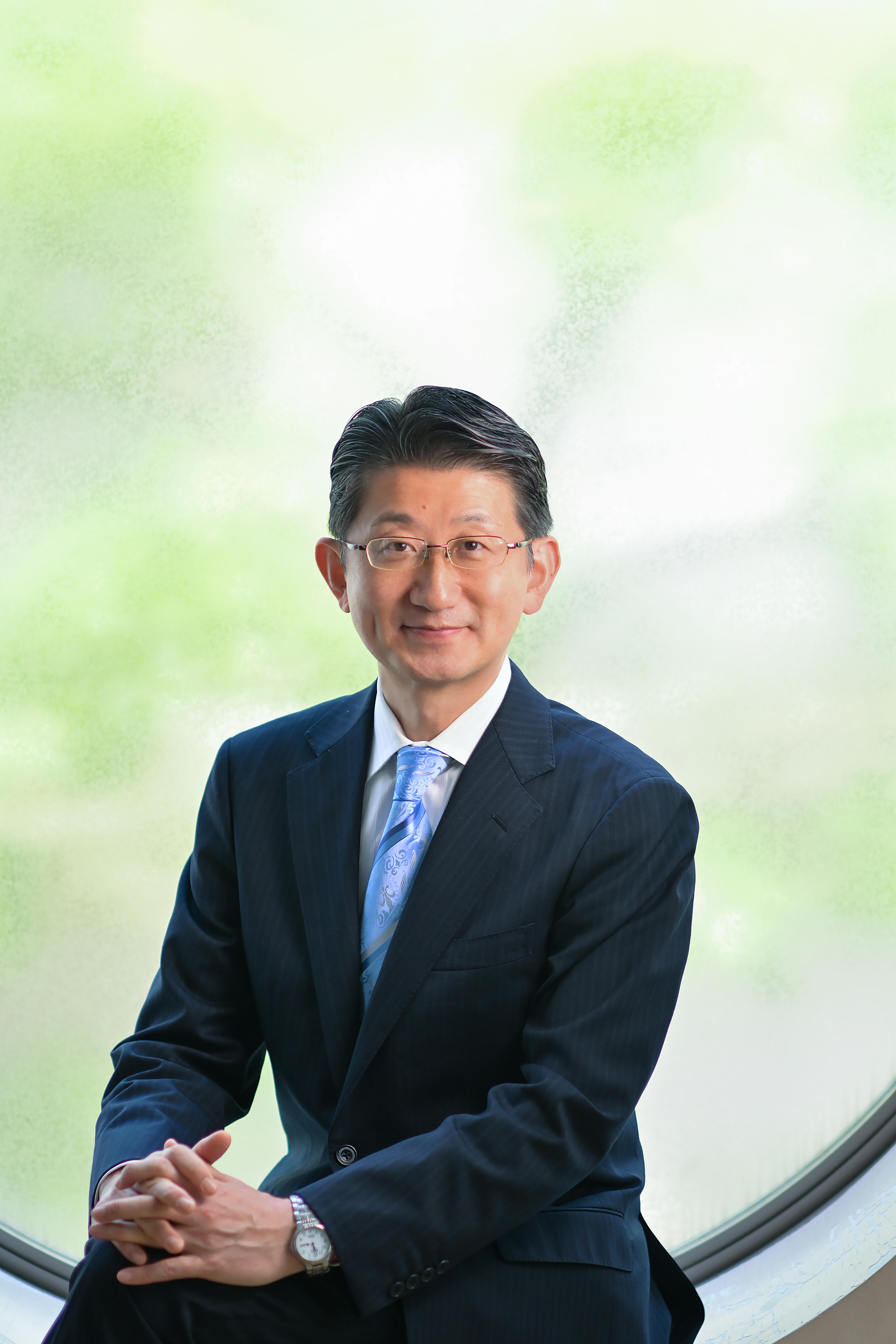 村松学長_写真.jpg