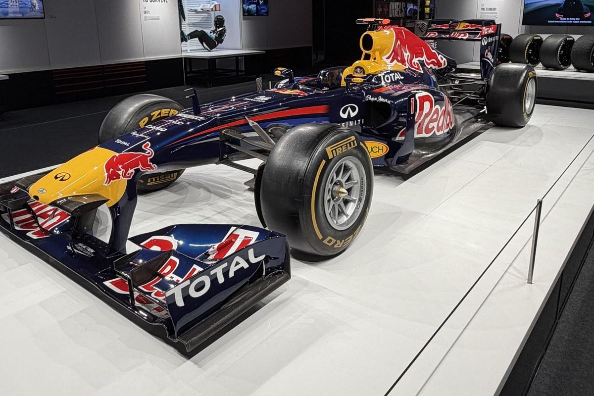 展示されたF1マシン