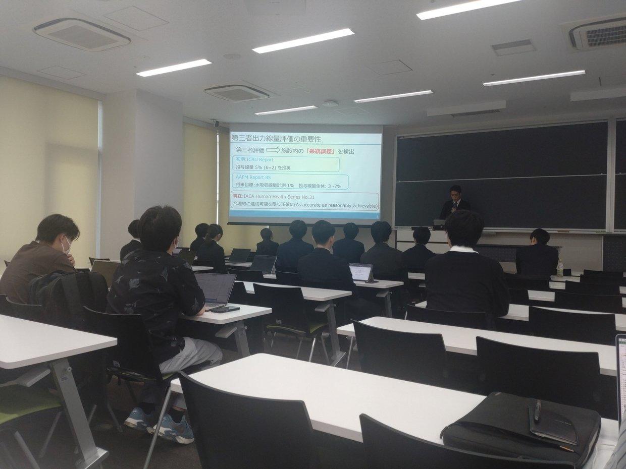 卒業研究発表会の様子1