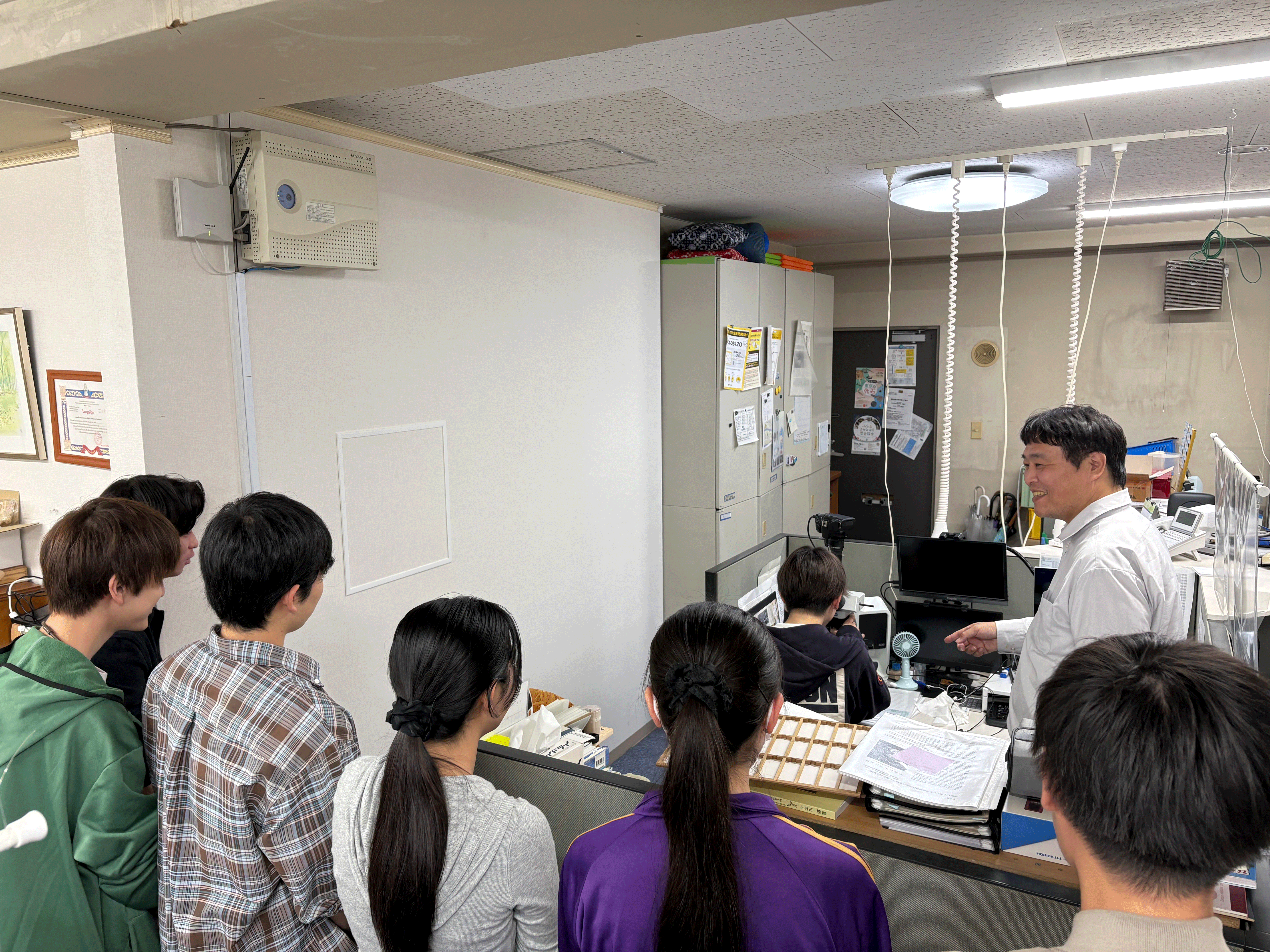 見学風景2.png