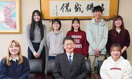 村松哲文学長と学部1年生との意見交換会「学長ミーティング」を開催しました