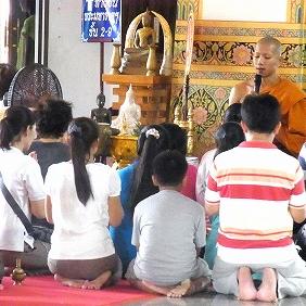 在外研究コラム『タイ仏教で癒される』